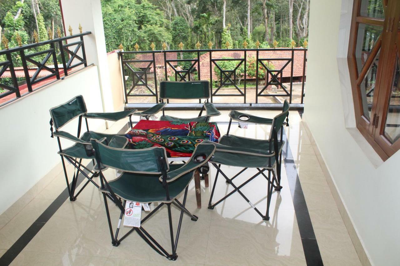 Whistling Woods Farm Stay Kushālnagar Exterior foto